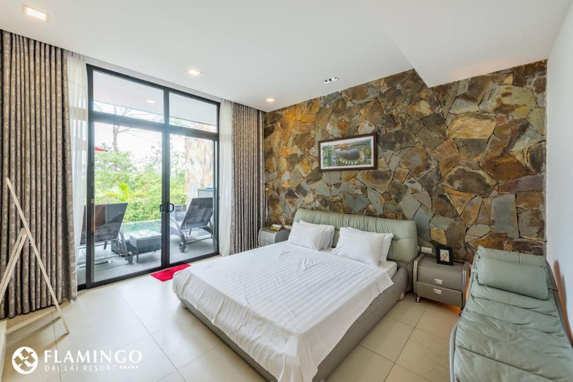 Flamingos Villa Happy Ngoc Quang Exterior photo